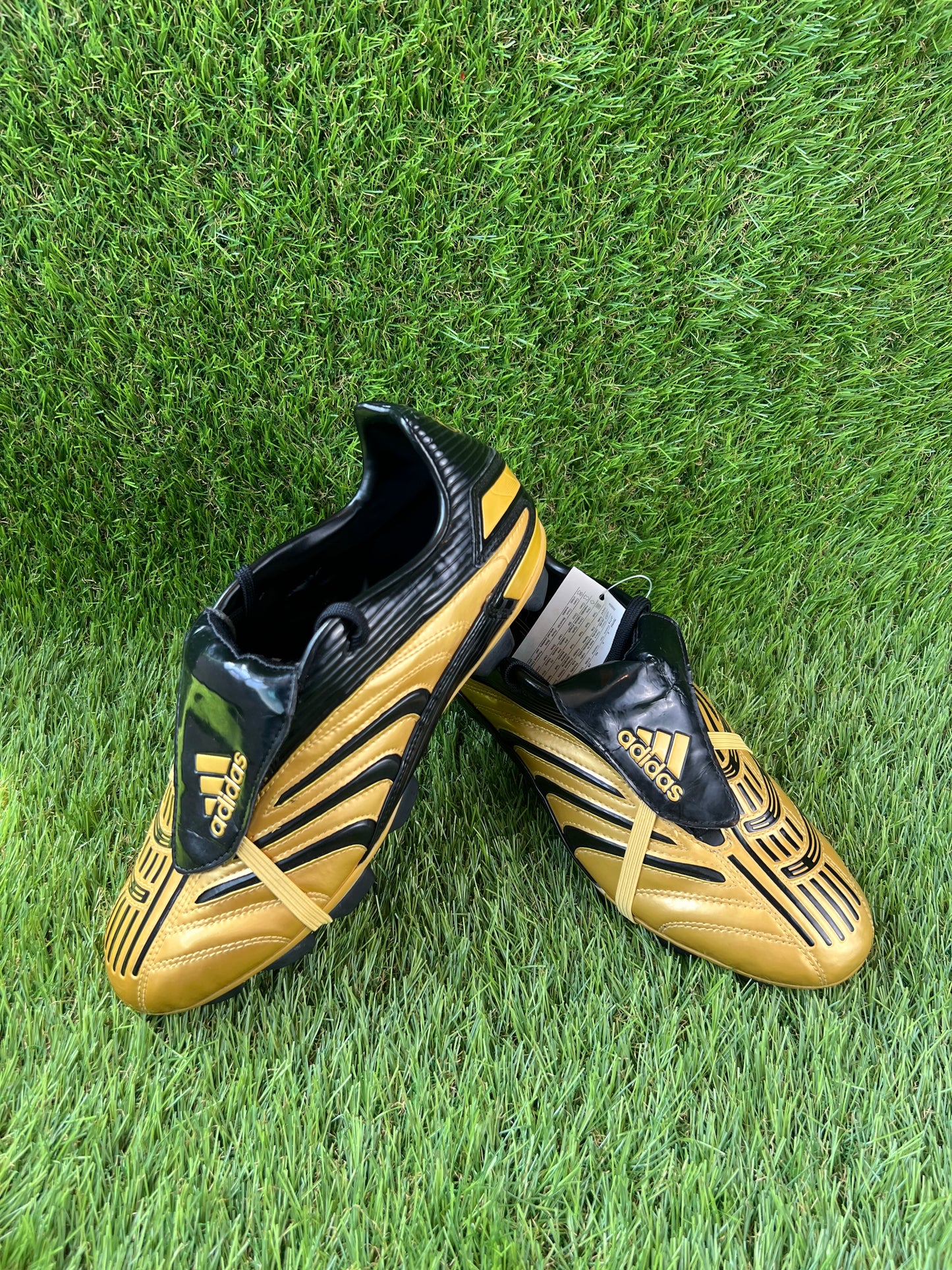 Adidas Predator Absolute FG - 8 UK