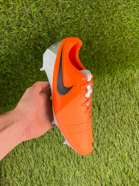 Nike CTR360 Libretto III SG - 9.5 UK