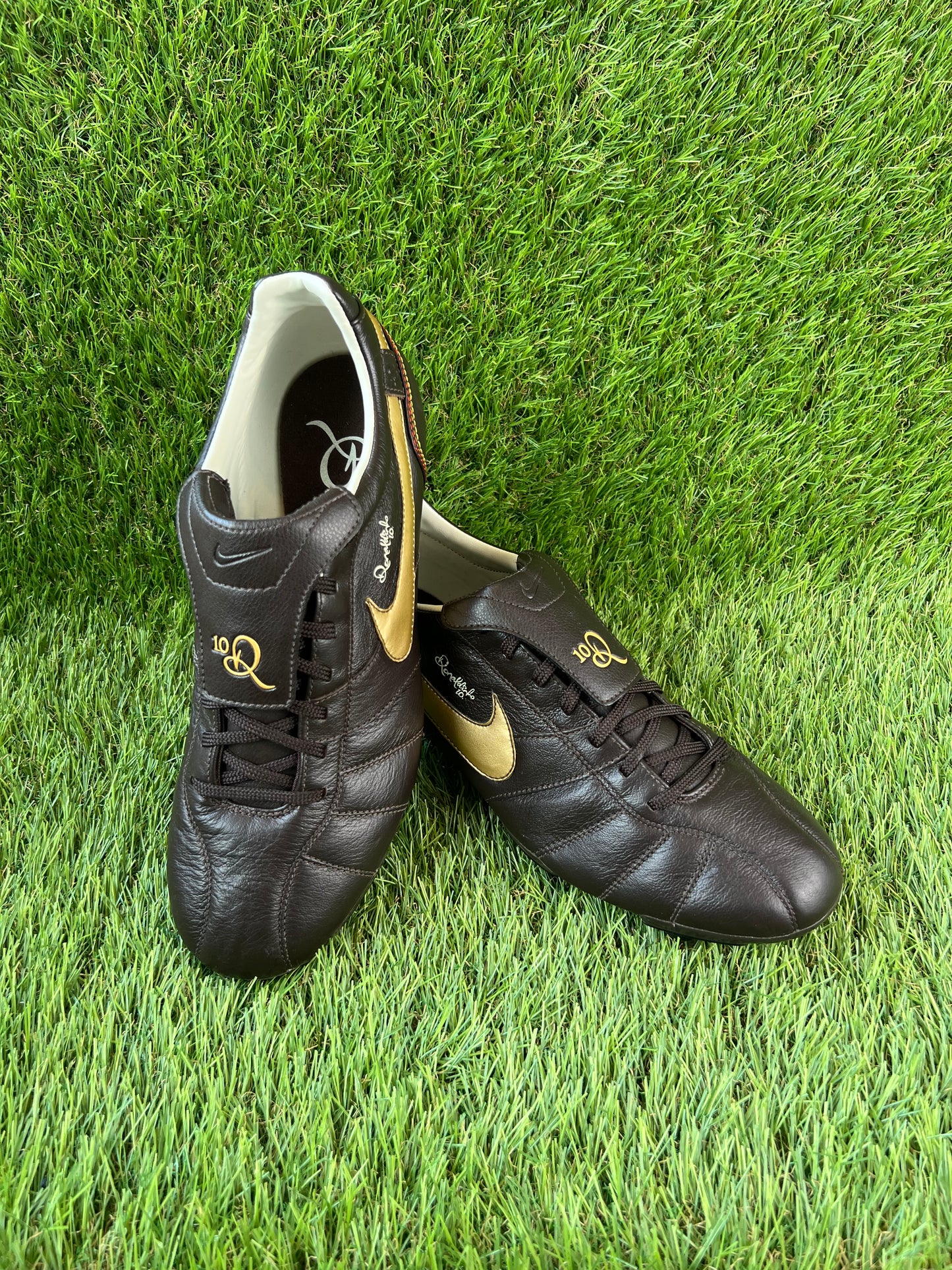 Nike Tiempo R10 SG - 9 UK