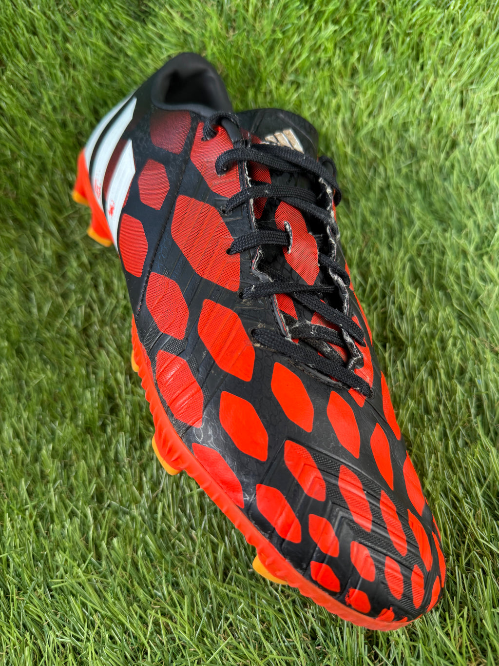 Adidas Predator Instinct Absolado FG - 10 UK