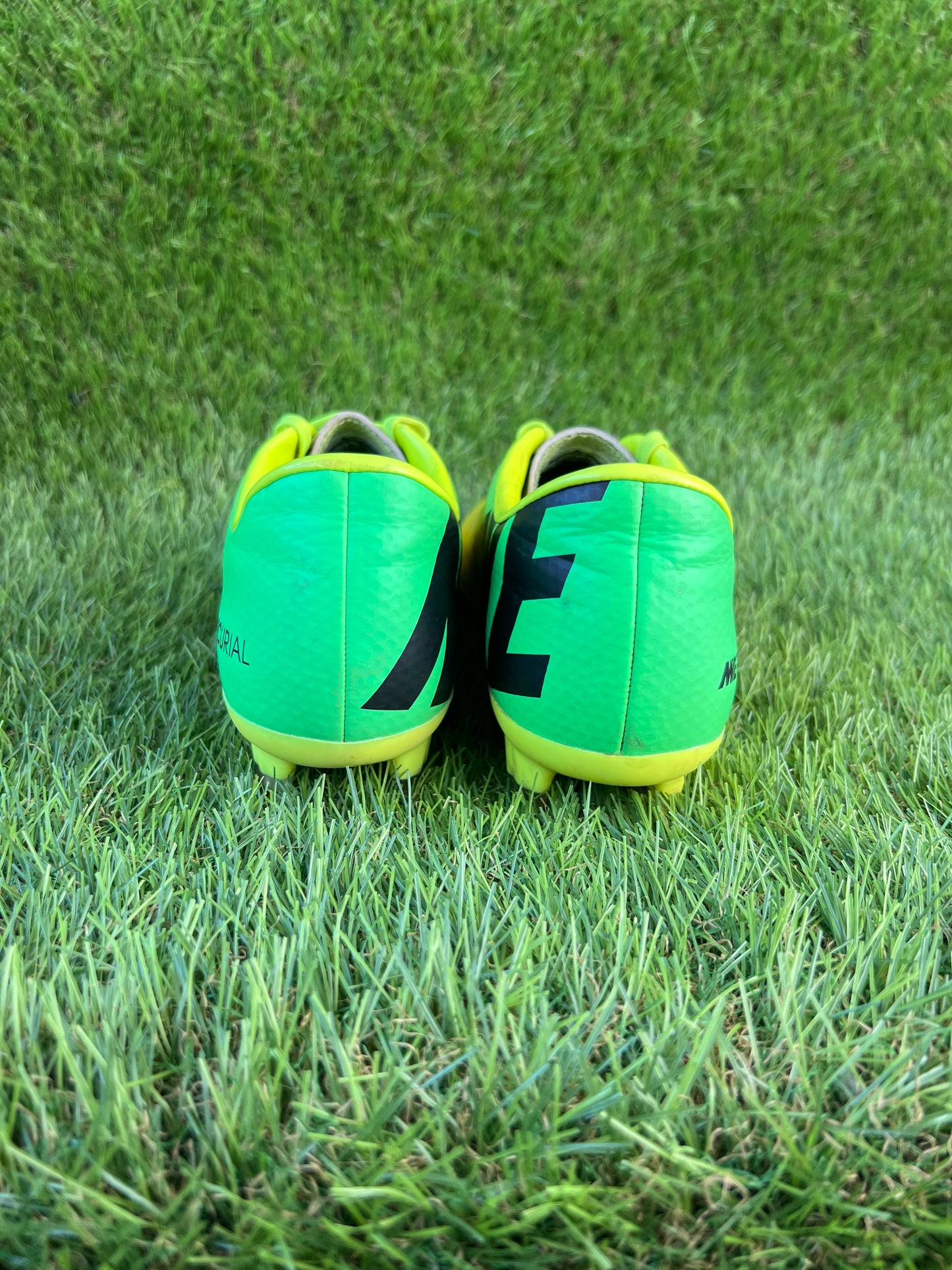 Nike Mercurial Victory IV FG - 8 UK