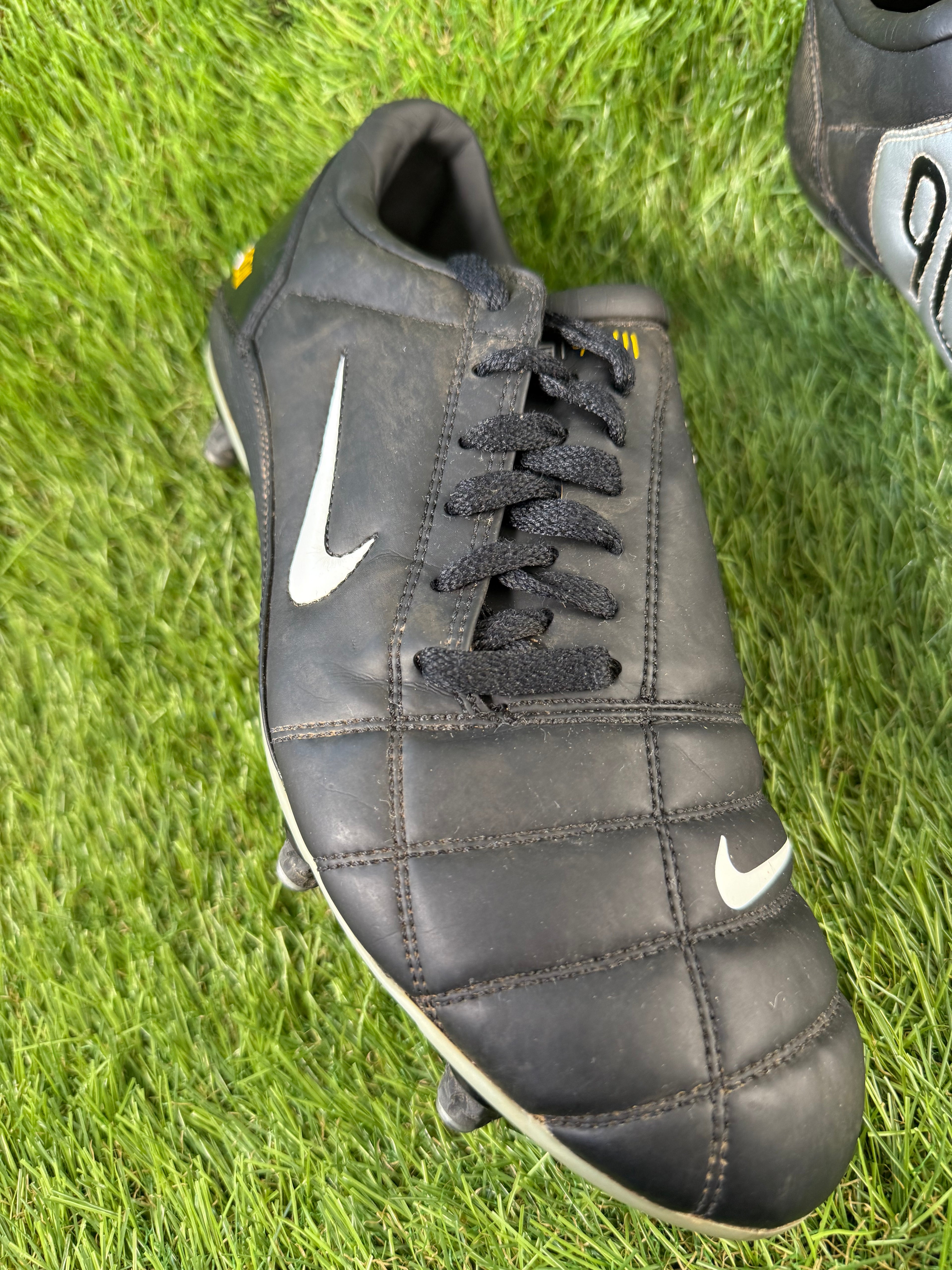 Nike Total 90 III SG - 10 UK