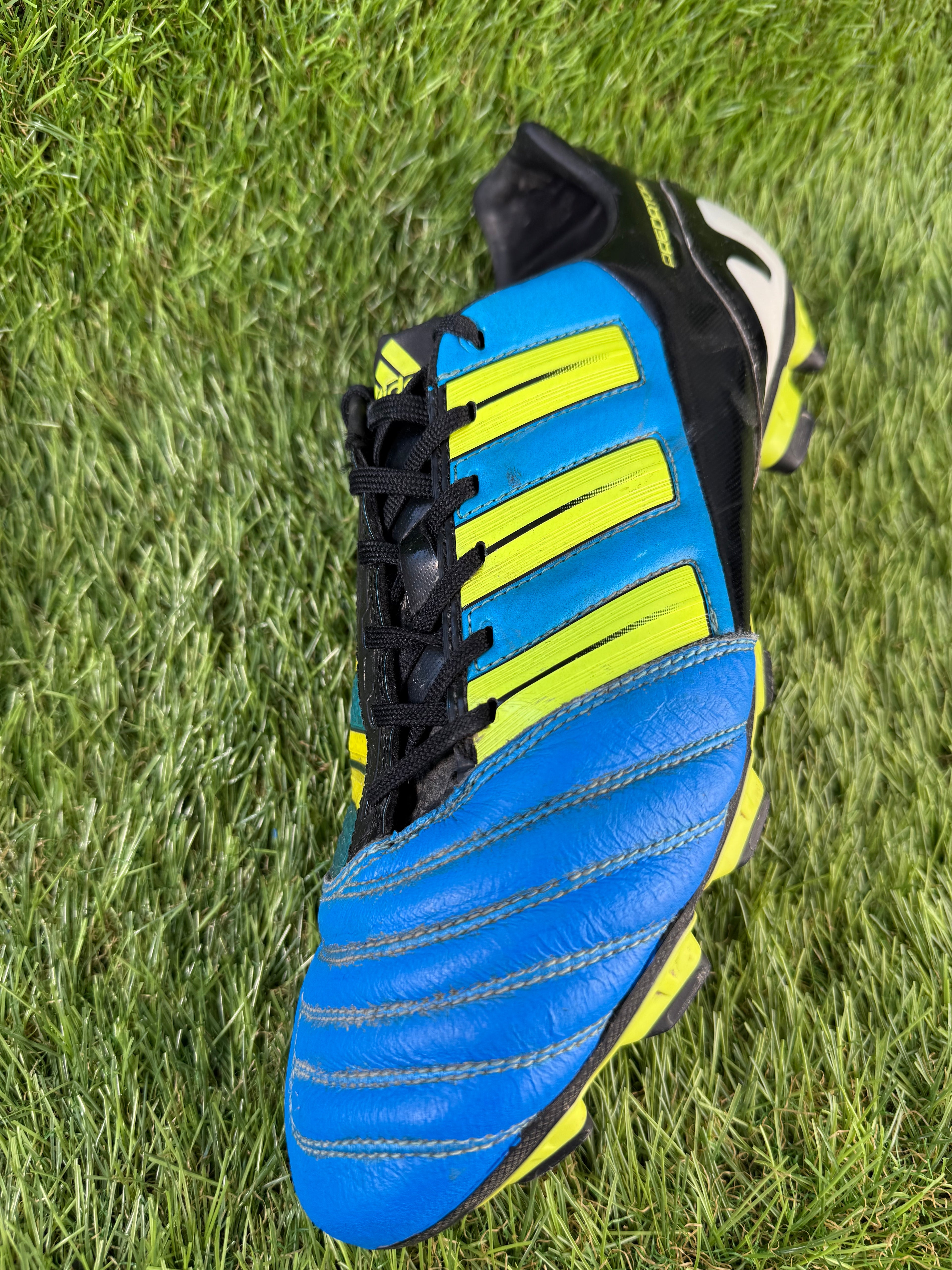 Adidas Predator AdiPower FG - 10 UK