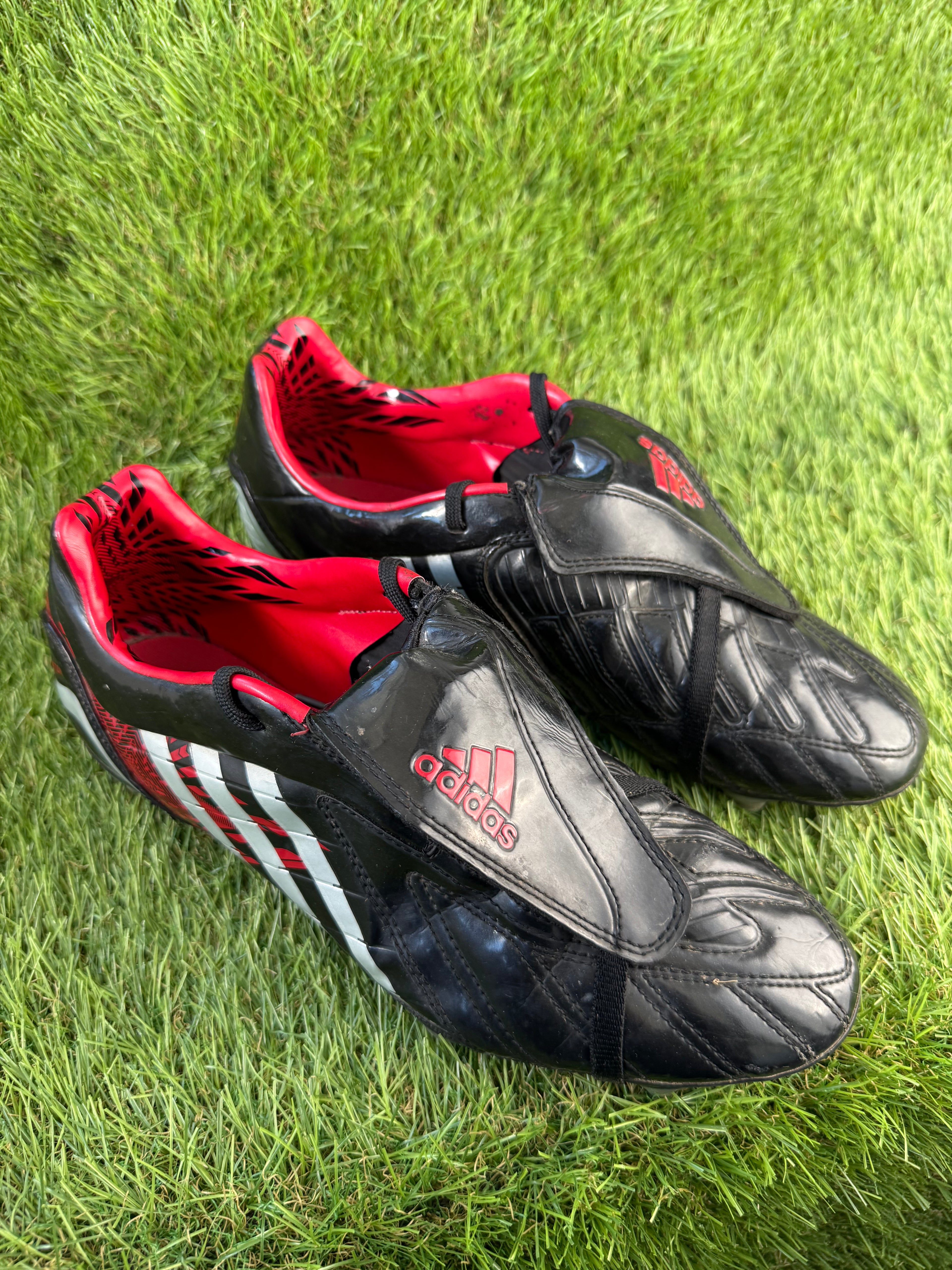 Adidas Predator Powerswerve SG - 9 UK