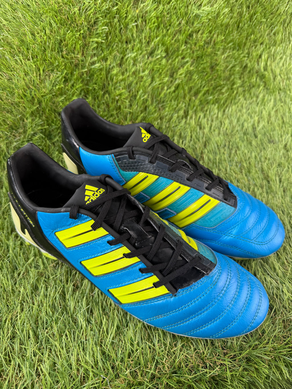 Adidas Predator AdiPower FG - 8.5 UK
