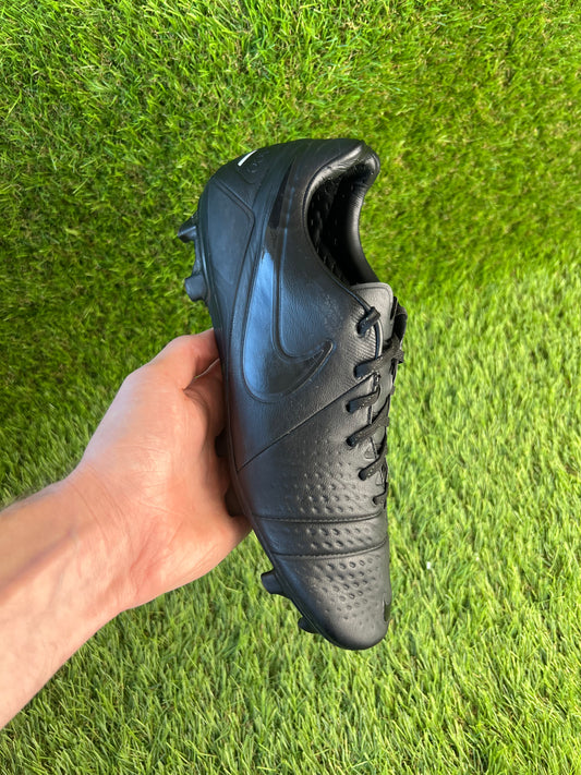 Nike CTR360 Maestri III Limited Edition 'Lights Out' FG - 9 UK