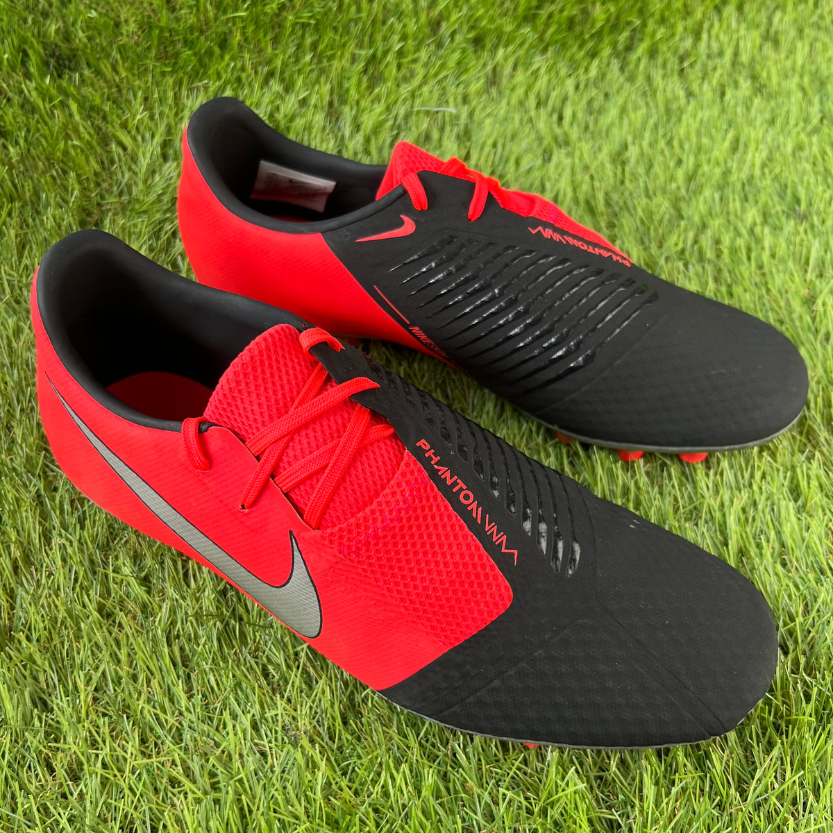Nike Phantom Venom Academy AG - 9.5 UK