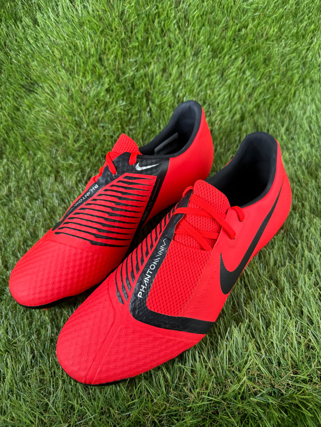Nike Phantom Venom Academy FG - 7.5 UK