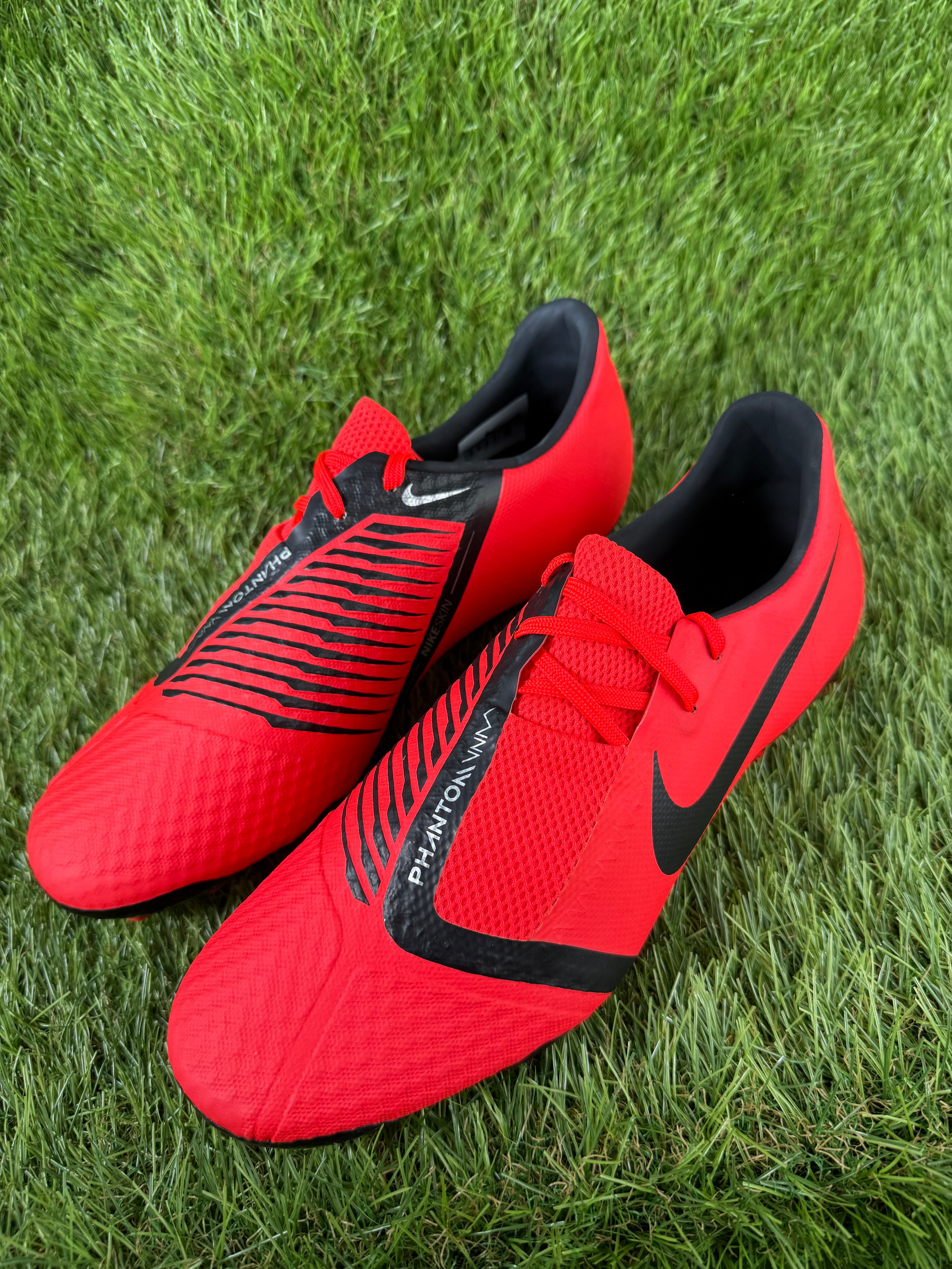 Nike Phantom Venom Academy FG - 7.5 UK