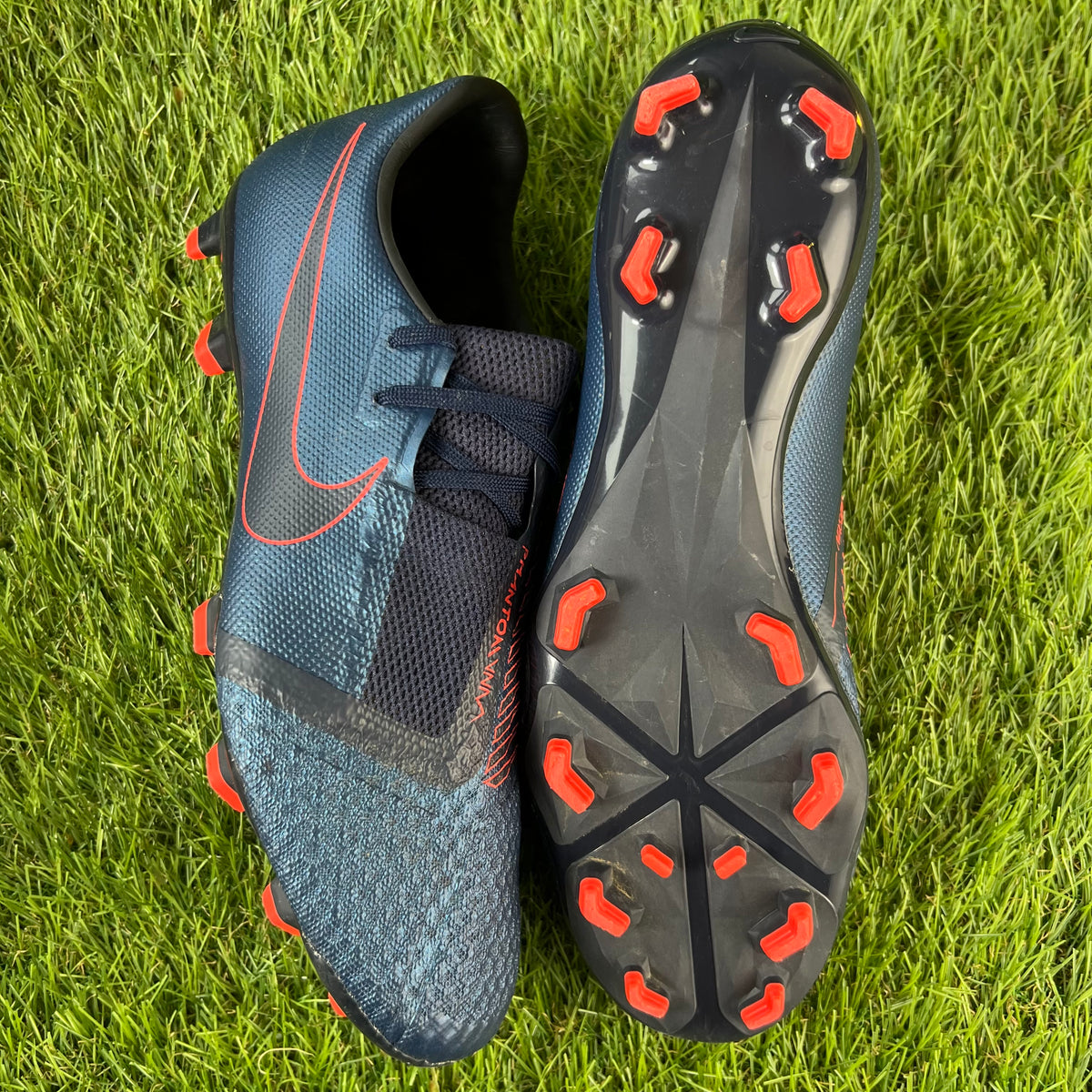 Nike Phantom Venom Academy FG - 8.5 UK