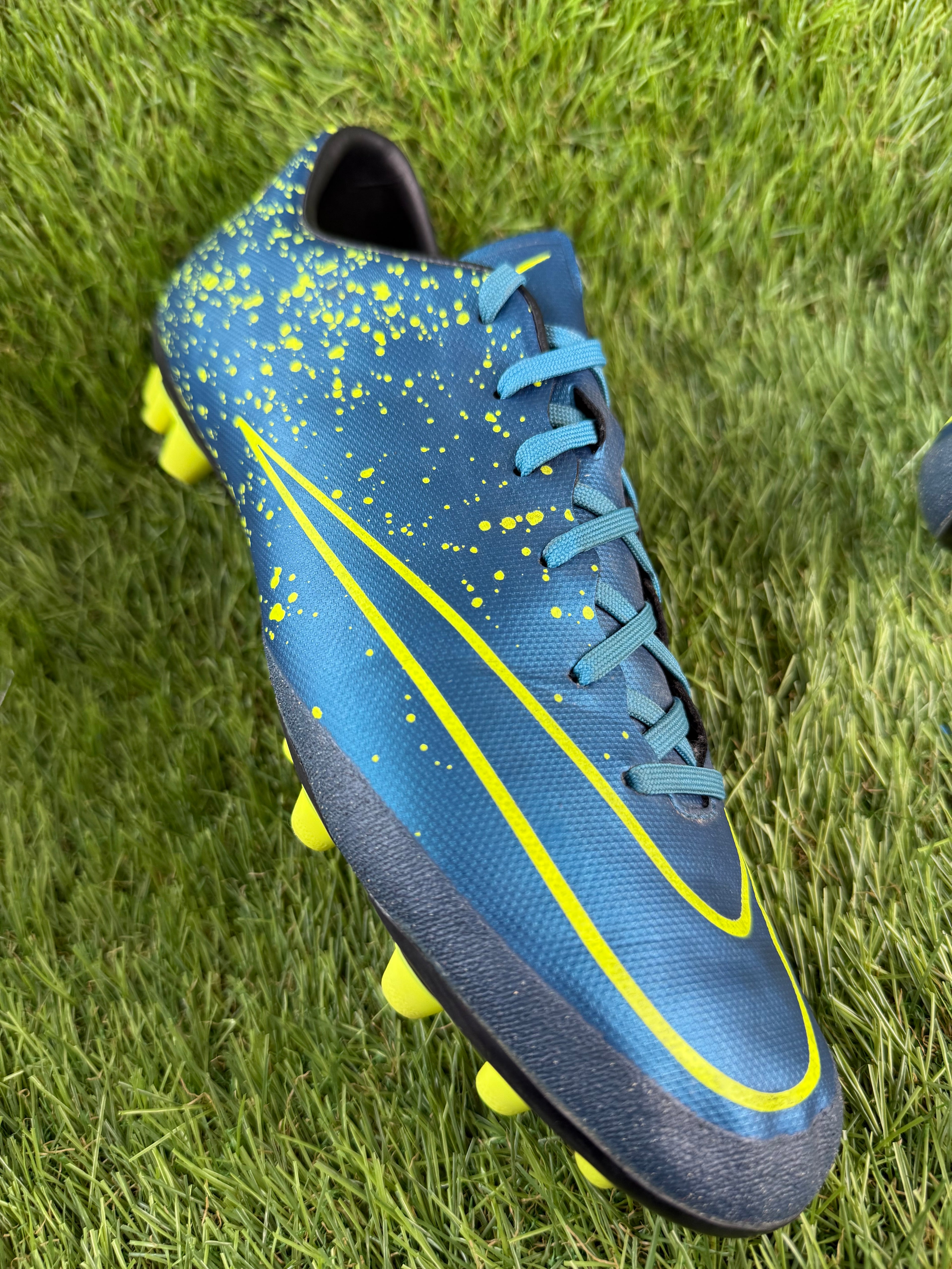 Nike Mercurial Victory V AG - 8.5 UK