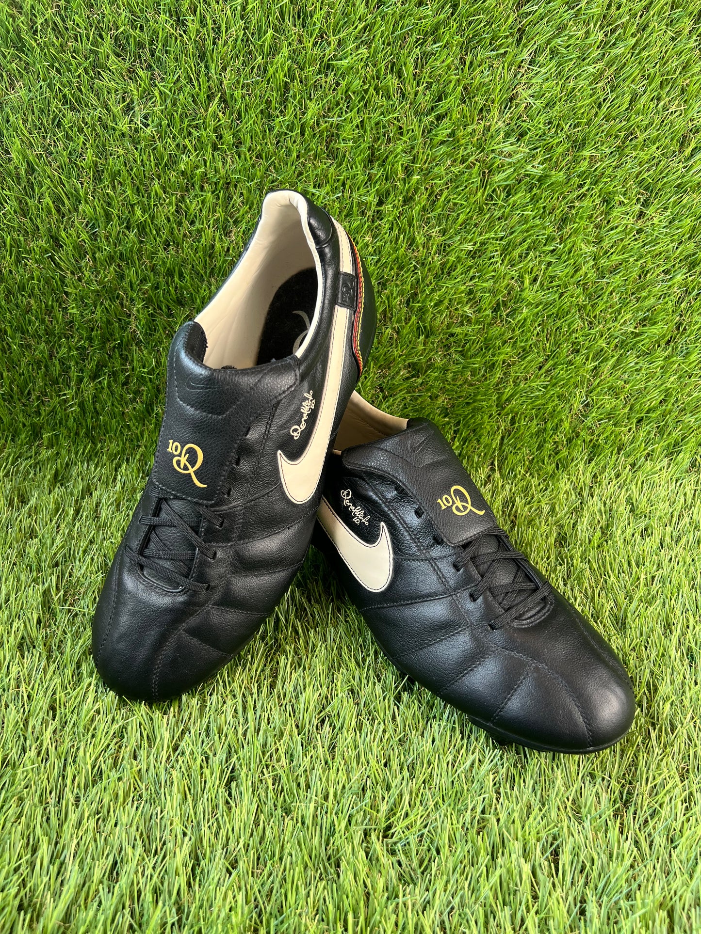Nike Tiempo R10 SG - 9 UK
