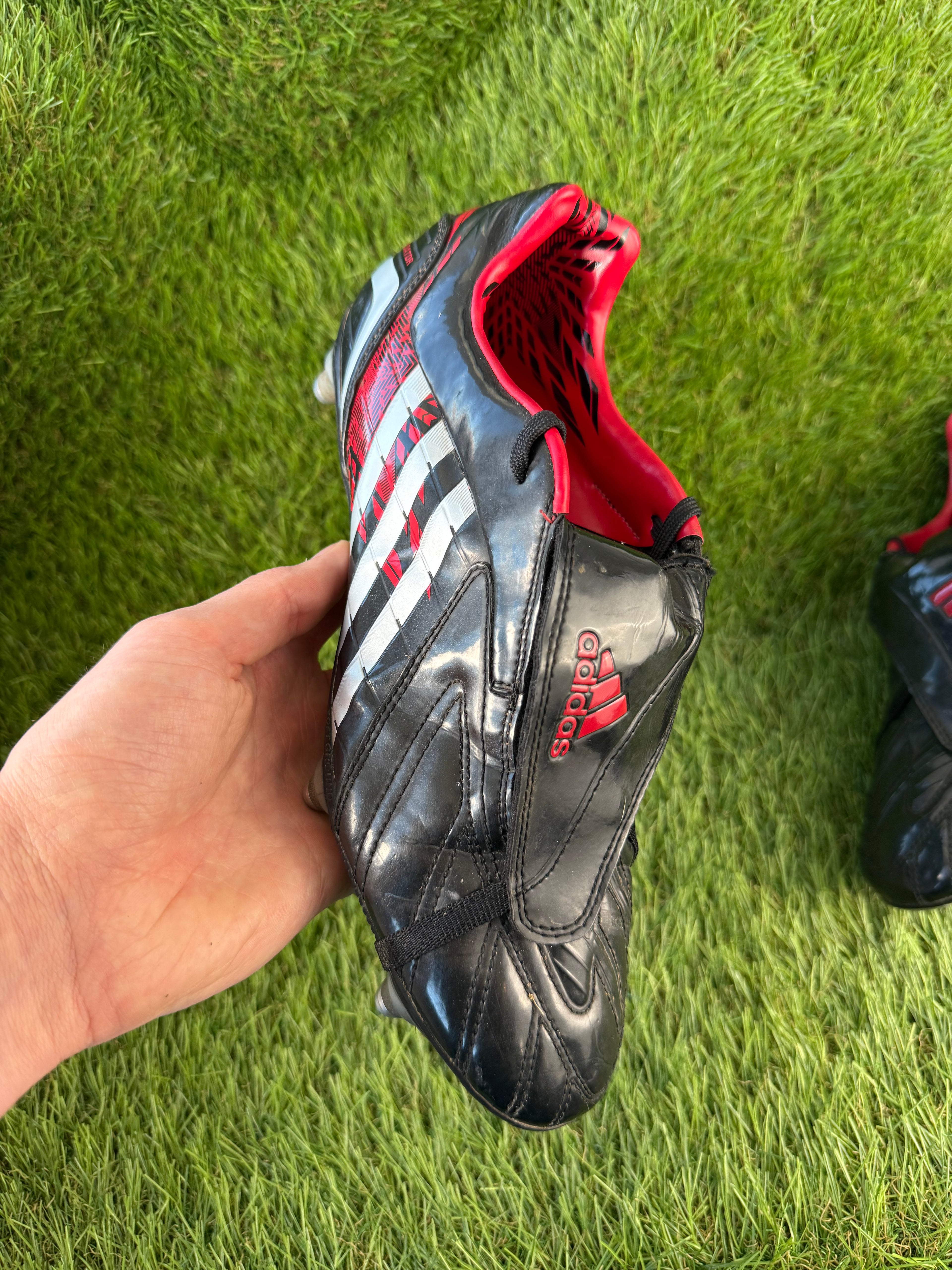 Adidas Predator Powerswerve SG - 9 UK
