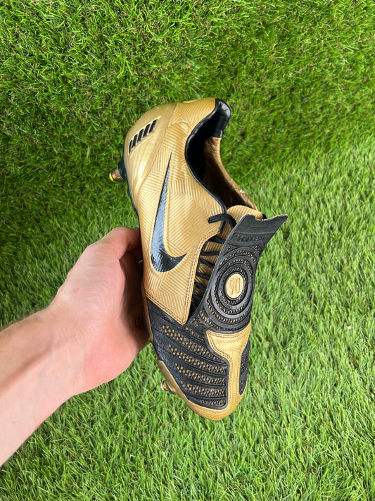 Nike Total 90 Laser II Elite SG - 8.5 UK