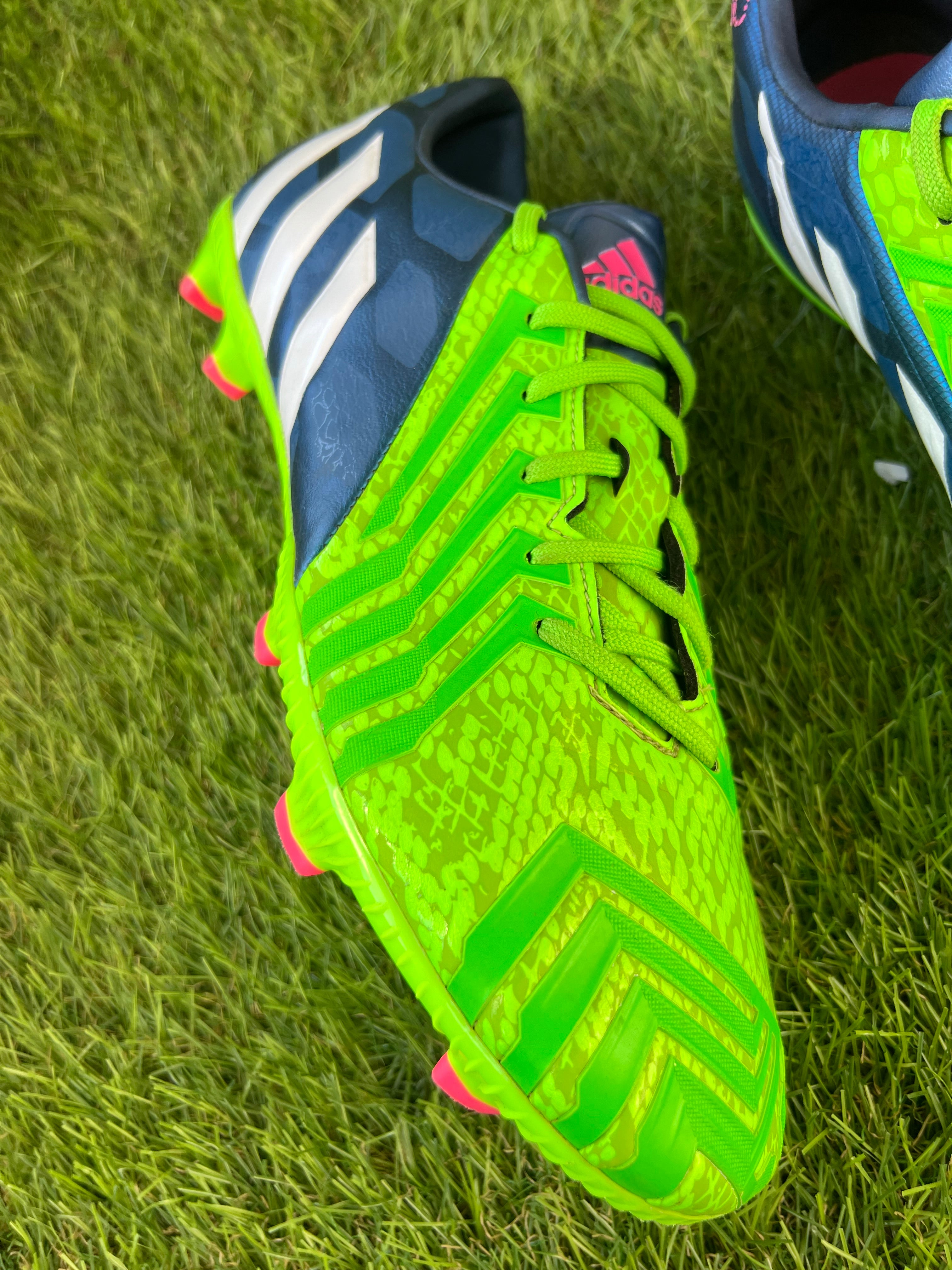 Adidas Predator Instinct Absolado FG - 9 UK