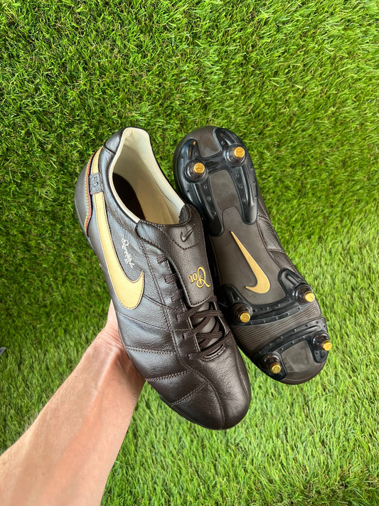 Nike Tiempo R10 SG - 9 UK