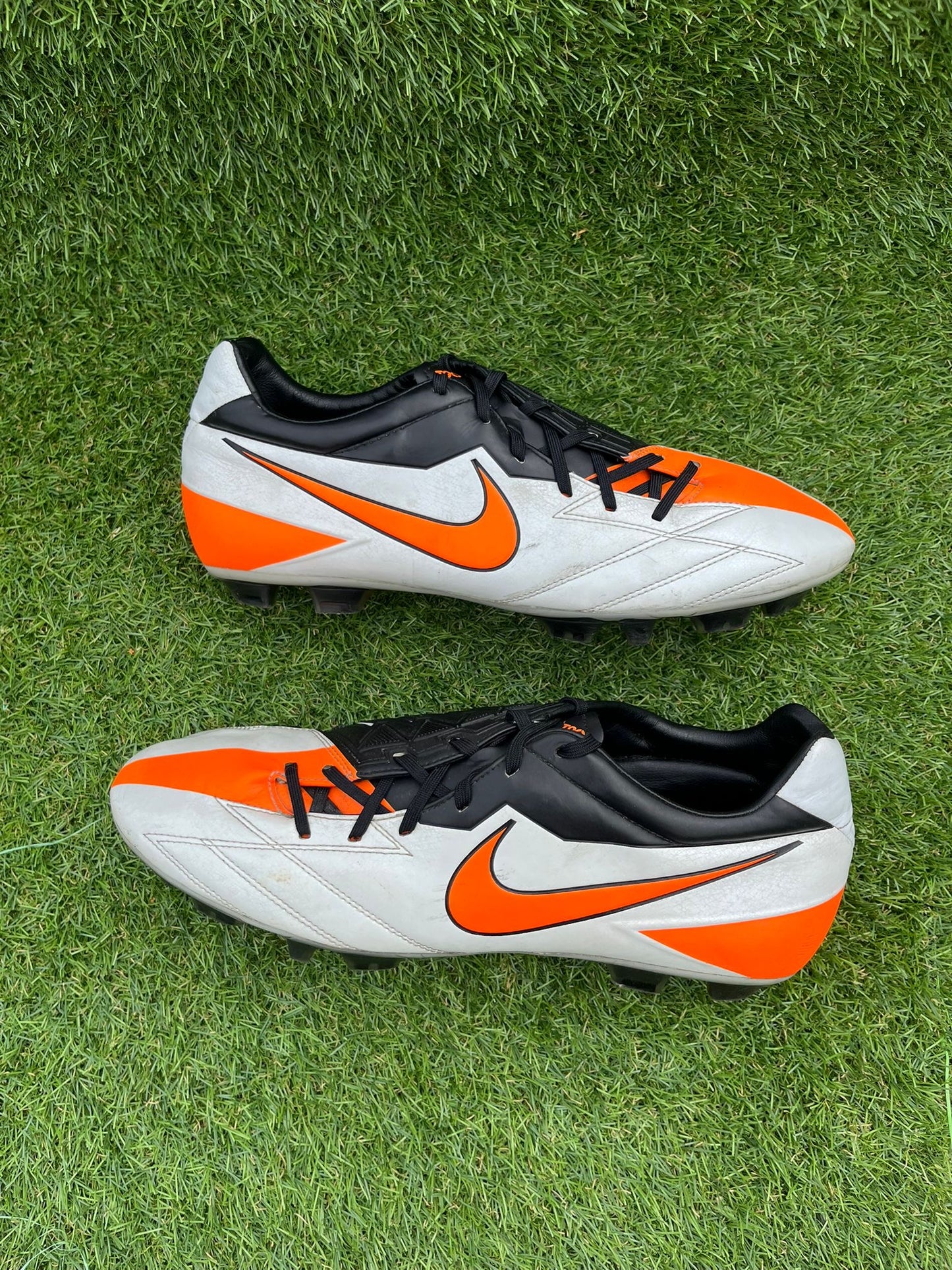 Nike Total 90 Laser IV Strike (Pro Model) FG - 10.5 UK